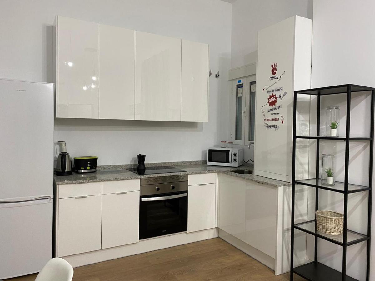 Appartamento Aluche Aparment C Madrid Esterno foto
