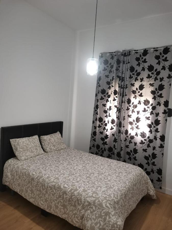 Appartamento Aluche Aparment C Madrid Esterno foto